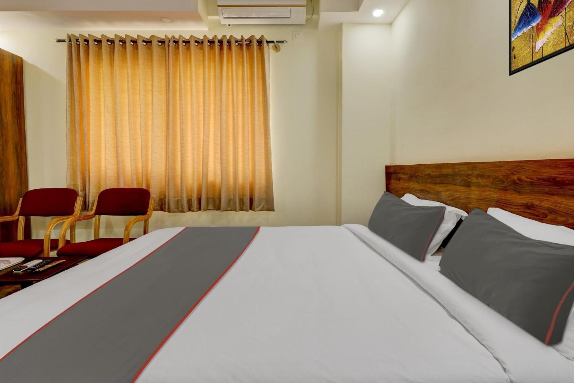 Hotel Collection O Hemadri Residency Bangalore Exterior foto