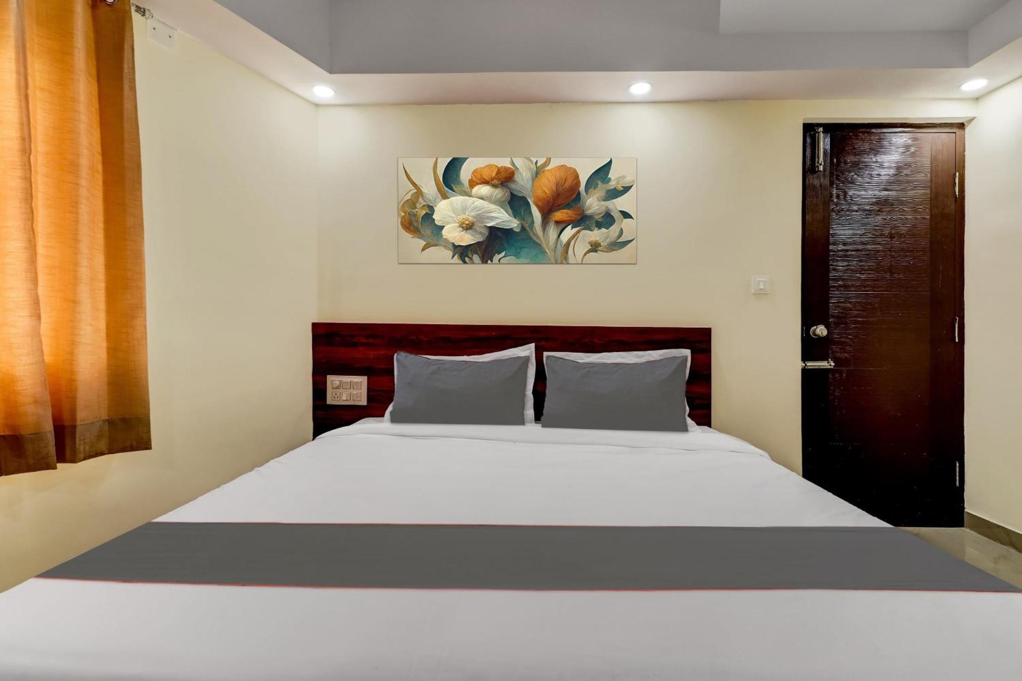 Hotel Collection O Hemadri Residency Bangalore Exterior foto