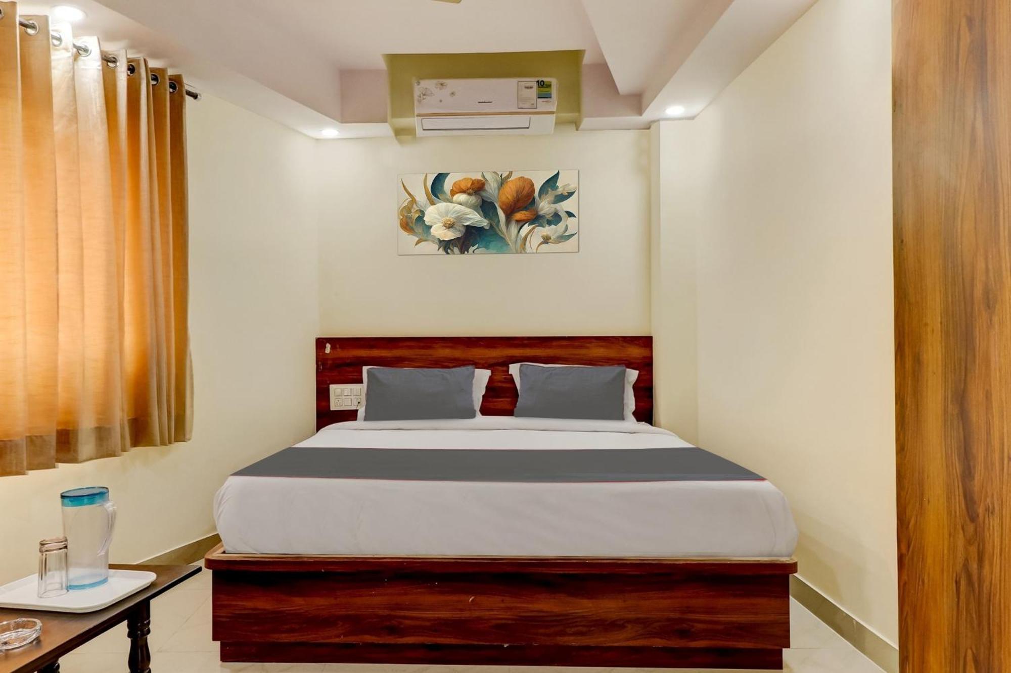 Hotel Collection O Hemadri Residency Bangalore Exterior foto